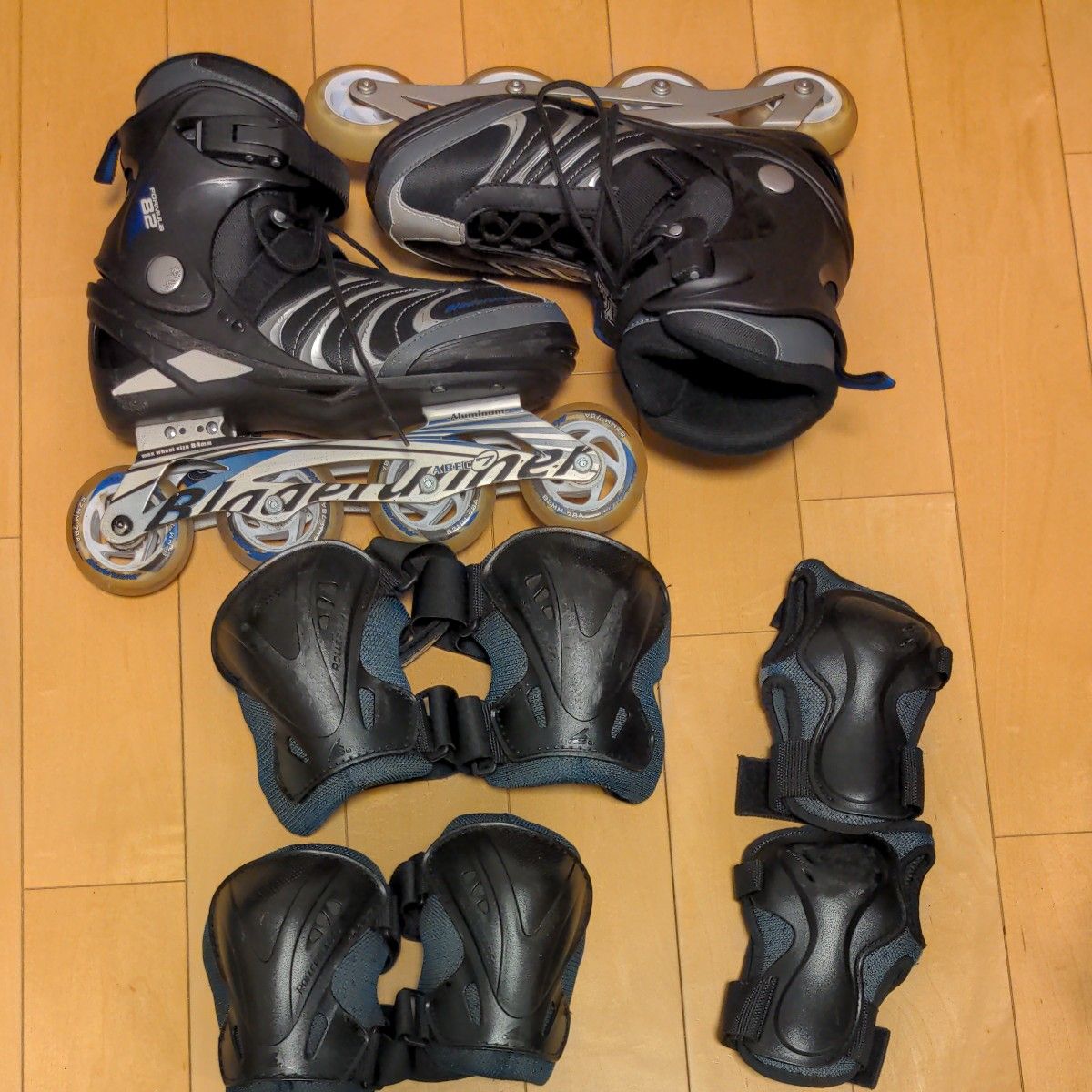 Bladerunner FORMULA82 インラインスケート 27.0cm   プロテクターとバッグとヘルメットのセット  