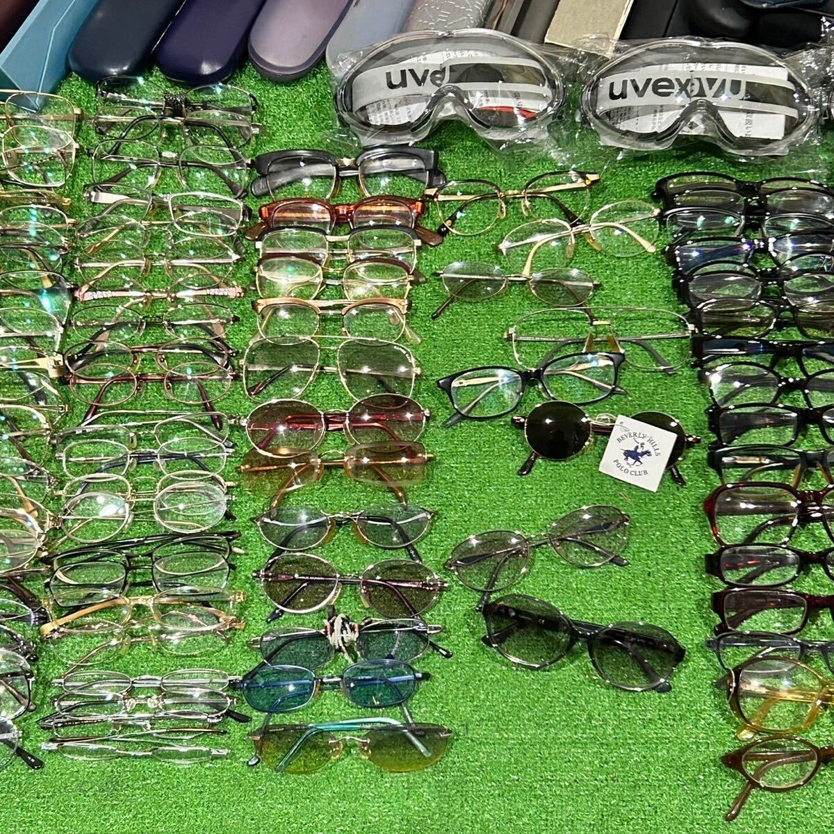 KENZO ケンゾー Calvin Klein カルバンクライン 含む サングラス メガネ めがね 眼鏡 大量まとめ売り100本以上 ケース 40本 現状品(E400)の画像3