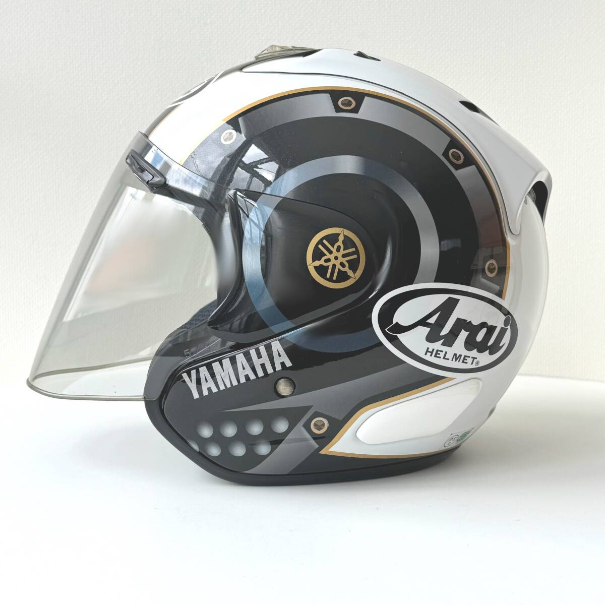 ◆ アライ Arai ヘルメット CRANK クランク SZ-Ram3 57-58cm 保存袋付き ジェットヘルメット ブラック ホワイト ヤマハ YAMAHA バイク用品_画像2
