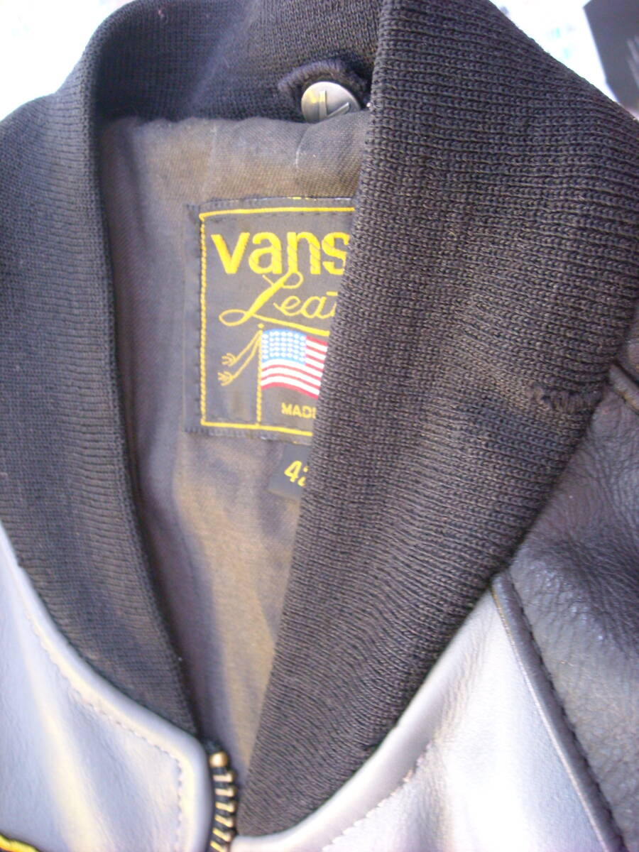 VANSON・TJV☆US42/（日本XL）☆黒/グレー☆美品(^^♪_リブの補修あり