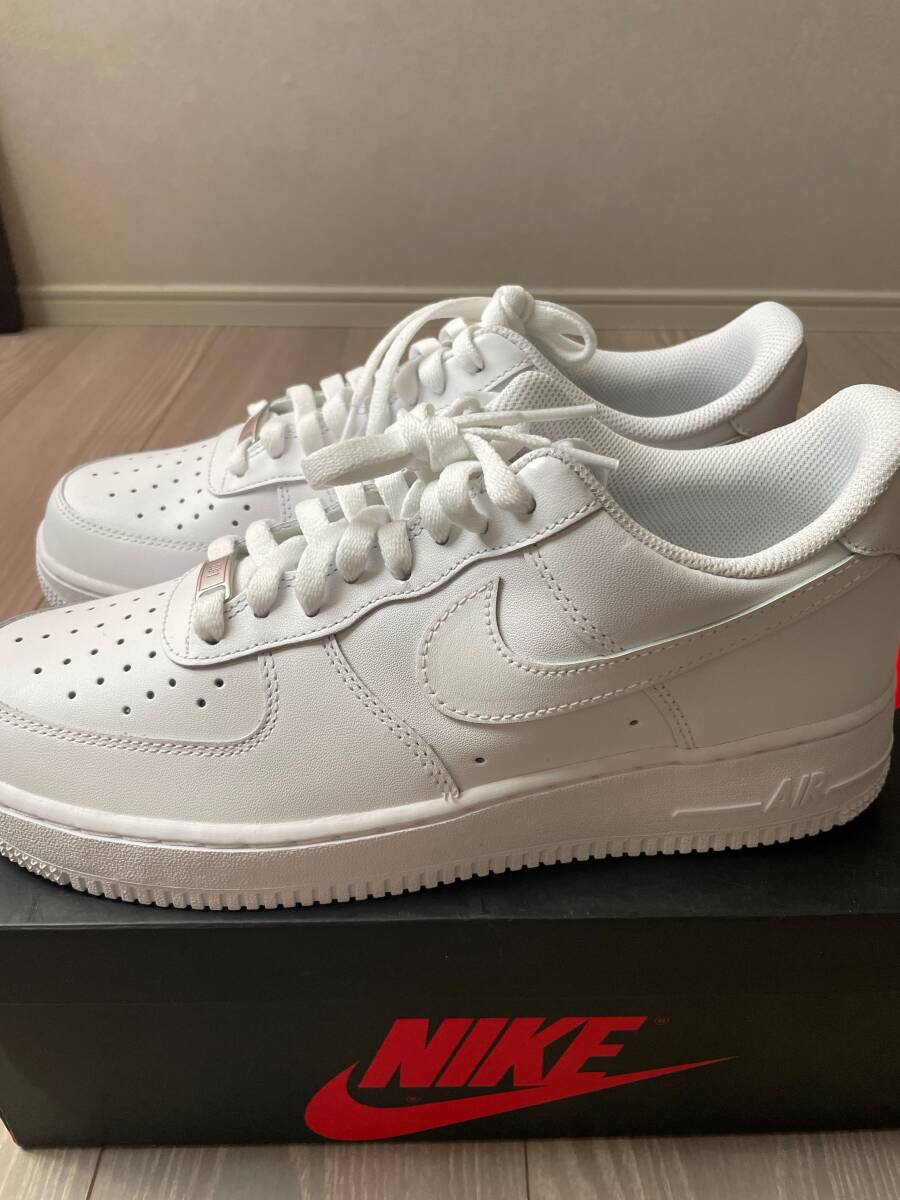 NIKE AIR FORCE 1 エアフォース　ナイキ　ホワイト　US9.5 27.5cm 未使用_画像1