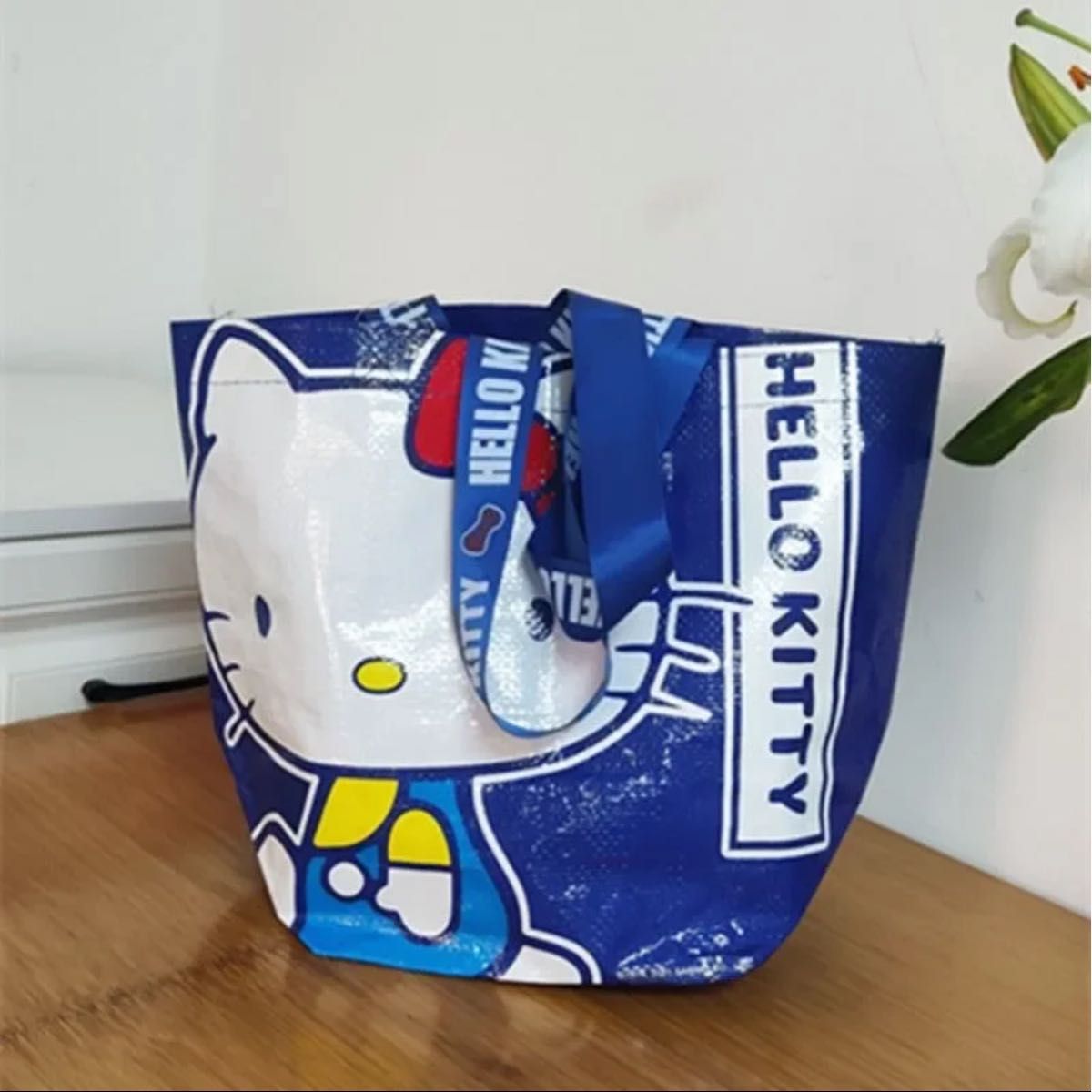 トートバッグ エコバッグ ハローキティ サンリオキャラクター ビニールバッグ バッグ キティ 韓国限定品  非売品 sanrio