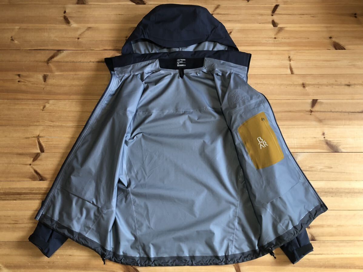 希少カラー Kingfisher Lサイズ ARC’TERYX Beta AR Jacket アークテリクス ベータ キングフィッシャー ネイビー 紺 gore-tex ゴアテックス_画像5