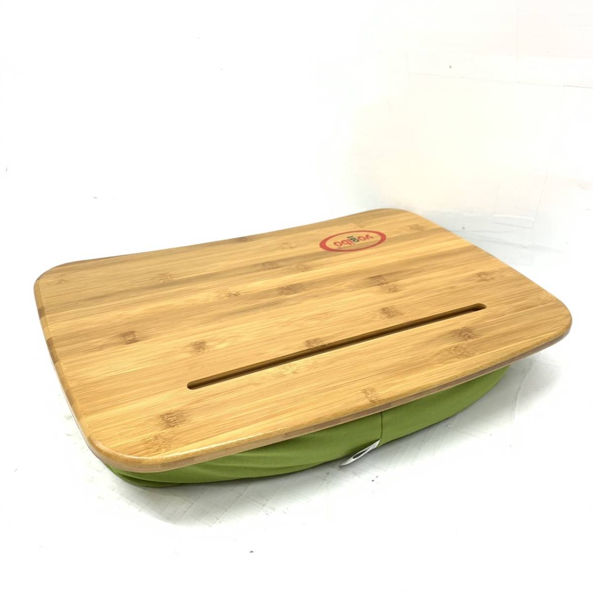 送料無料h57528 yogibo ヨギボー テーブル クッション Traybo トレイボー 2.0 Lap Tray インテリア 雑貨 グリーンの画像5