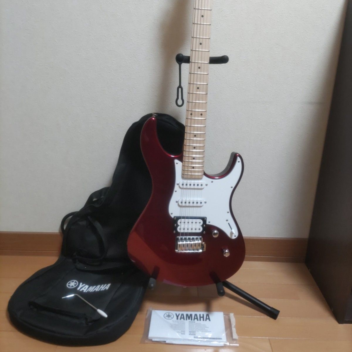 美品」YAMAHA PACIFICA 112 VM レッドメタリック RM 楽器 エレキ 美品」YAMAHA PACIFICA 112 VM レッドメタリック RM 楽器 エレキ