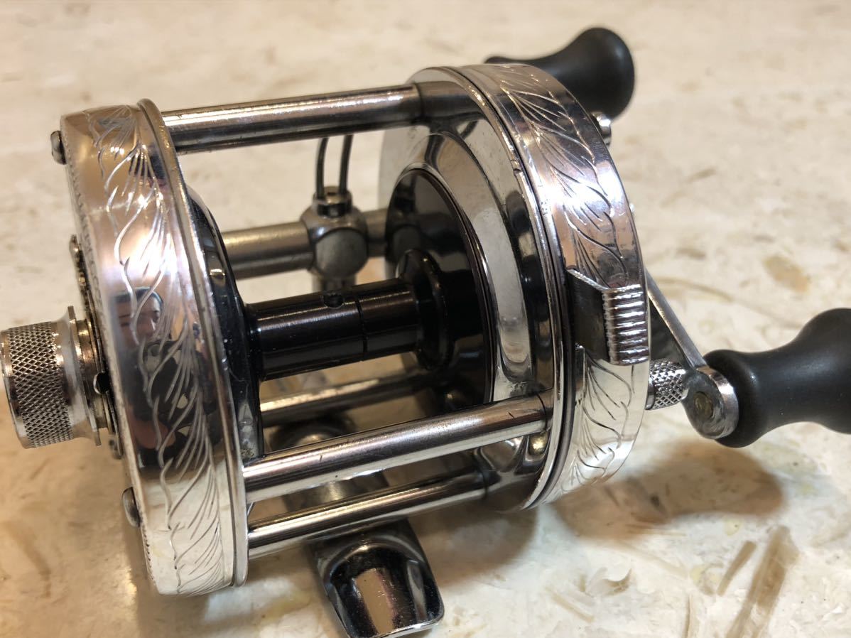 ABU Ambassadeur 5000c 山型リム アブガルシア アンバサダー ABU Ambassadeur 5000c 山型リム アブガルシア アンバサダー