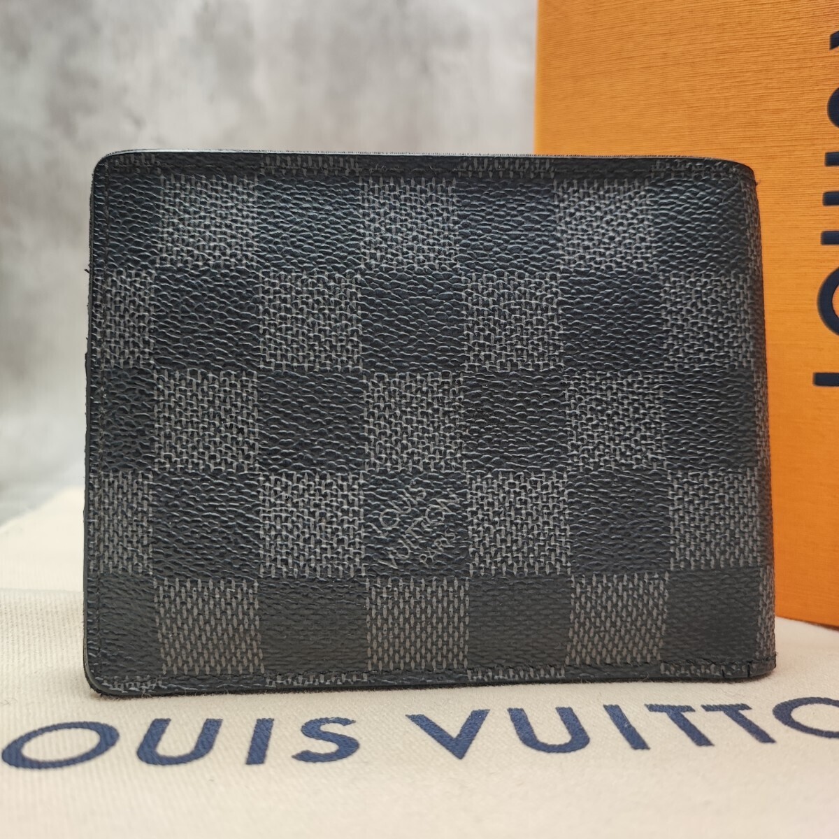 現行品●LOUIS VUITTON ルイヴィトン メンズ ダミエ グラフィット ミュルティプル 二つ折り 財布 札入れ 2つ折り PVC 革レザー 黒 ノワールの画像2