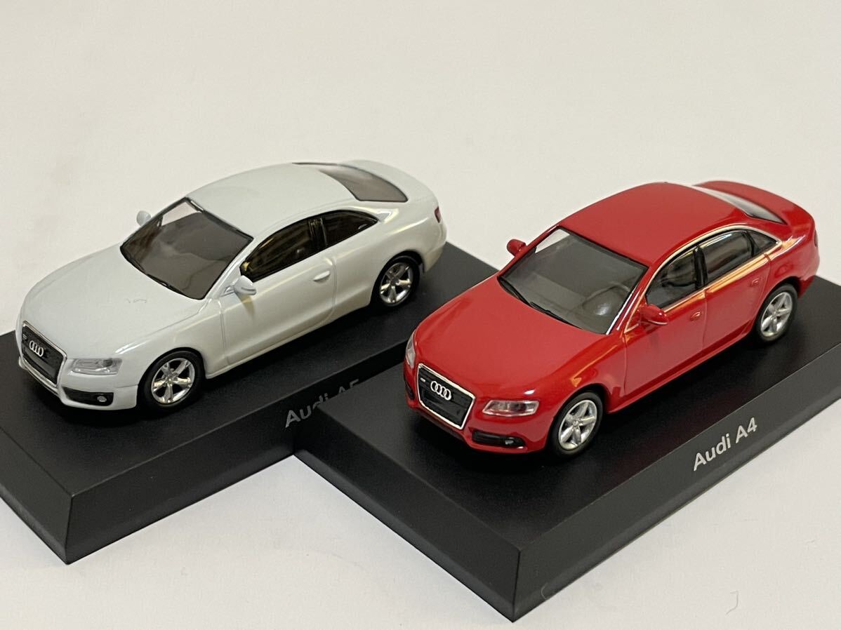 送料込み 京商 1/64 Audi アウディ A5（白・ホワイト）アウディ A4（赤・レッド）本体のみ ２個セット アウディミニカーコレクション_画像1