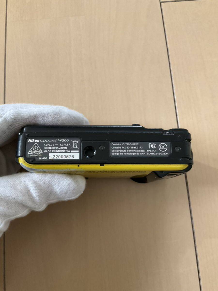 中古　Nikon ニコン COOLPIX クールピクス W300 コンパクトデジタルカメラ_画像7