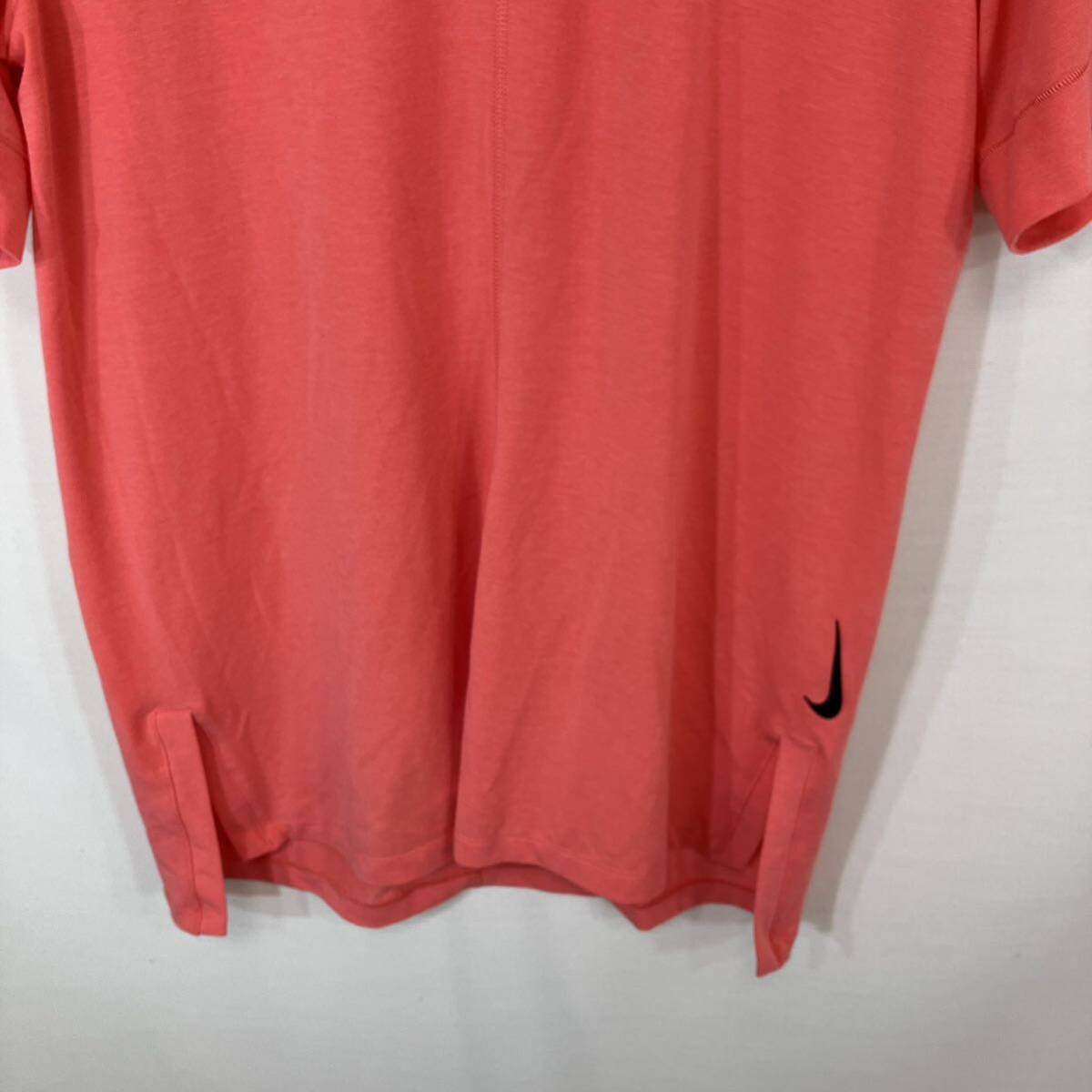 Nike Dri-FIT Yoga Quick Dry Short Sleeve Watermelon T-Shirt men's メンズ　トップス size:M collar:オレンジ