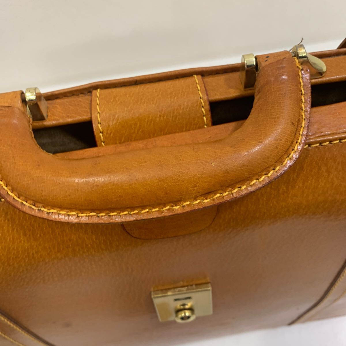  key equipped dokta- bag Boston bag Brown leather business bag leather Dulles bag business bag 