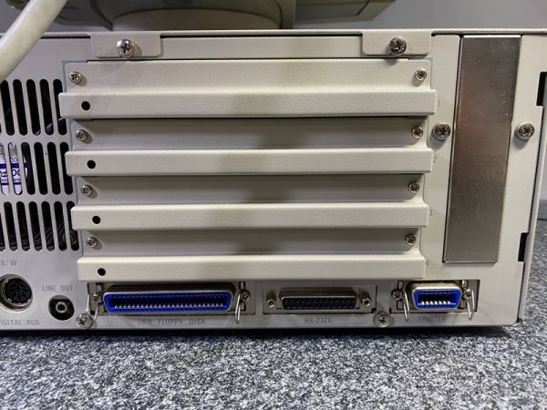 アンティークNEC PC-9801 DAU2 本体、モニター、キーボード、マウス一式_画像5
