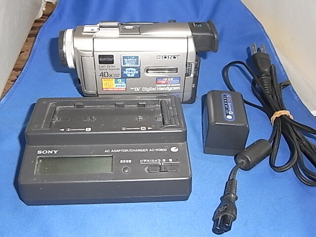 ソニーハンディーカムミニDV DCR-TRV10_画像1