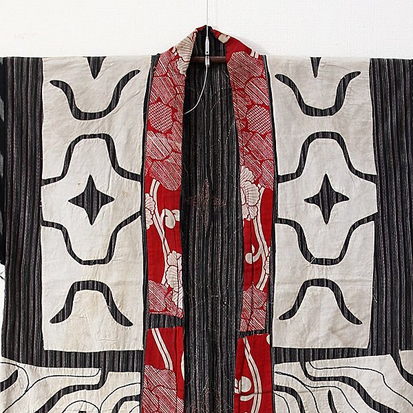 【TAKIYA】7248 『アイヌ民族衣装 カパラミプ』 白布切抜文衣 木綿 刺繍 民藝 antique kimono textile 古美術 時代の画像4