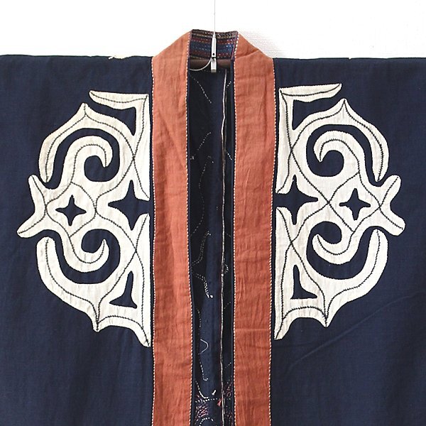 【TAKIYA】7261 『アイヌ民族衣装 カパラミプ』 白布切抜文衣 木綿 刺繍 民藝 antique kimono textile 古美術 時代の画像3