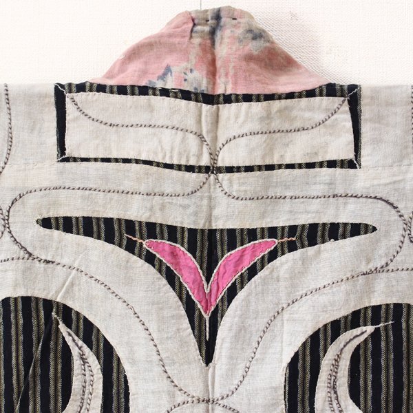 【TAKIYA】7263 『アイヌ民族衣装 カパラミプ』 白布切抜文衣 木綿 刺繍 民藝 antique kimono textile 古美術 時代_画像7