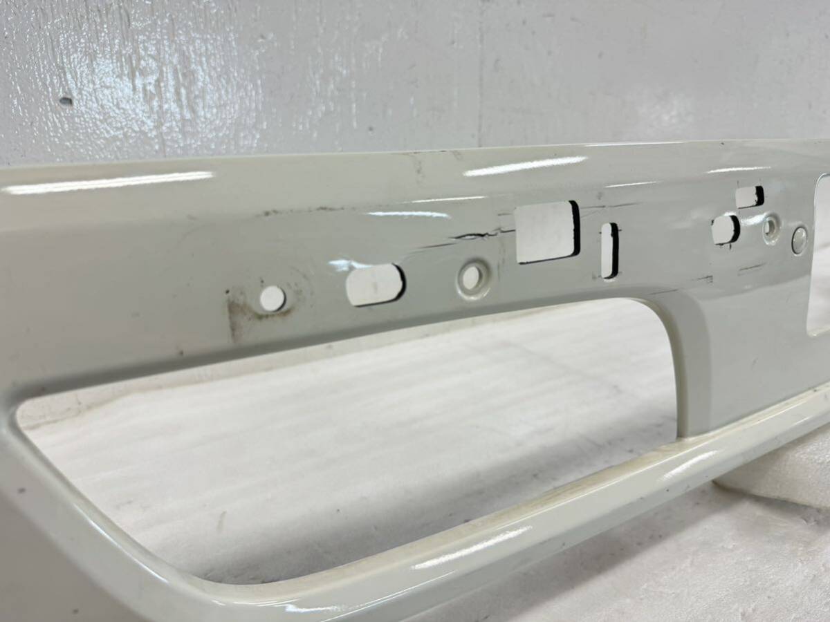 6M9 Toyoace Dyna XZU600 original front bumper white 058 ICS attaching vehicle for 