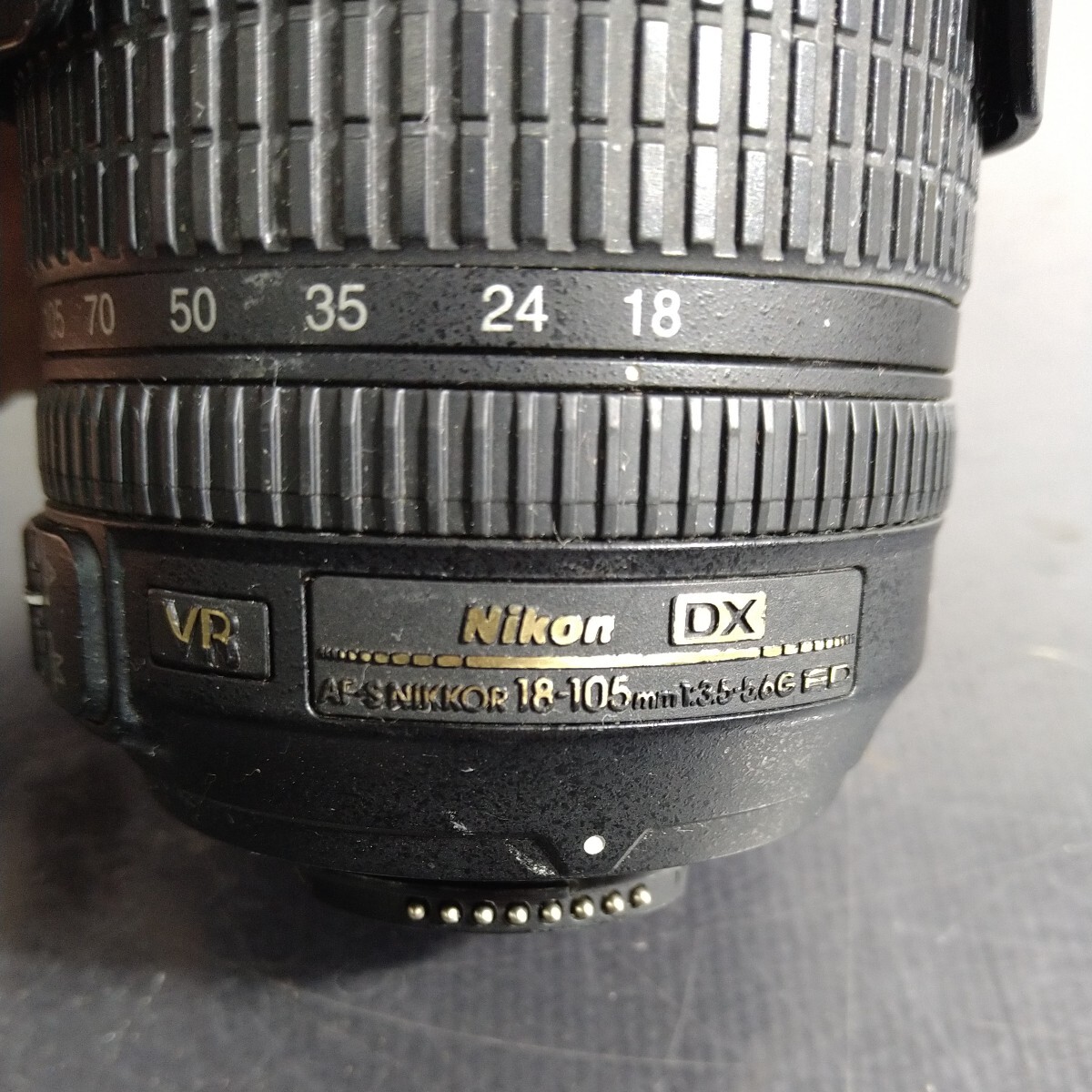 GS035.型番:Nikon DX.0305. AF-S NIKKOR 18-105mm 1:3.5-5 6G ED. レンズ. ニコン.ジャンク_画像5