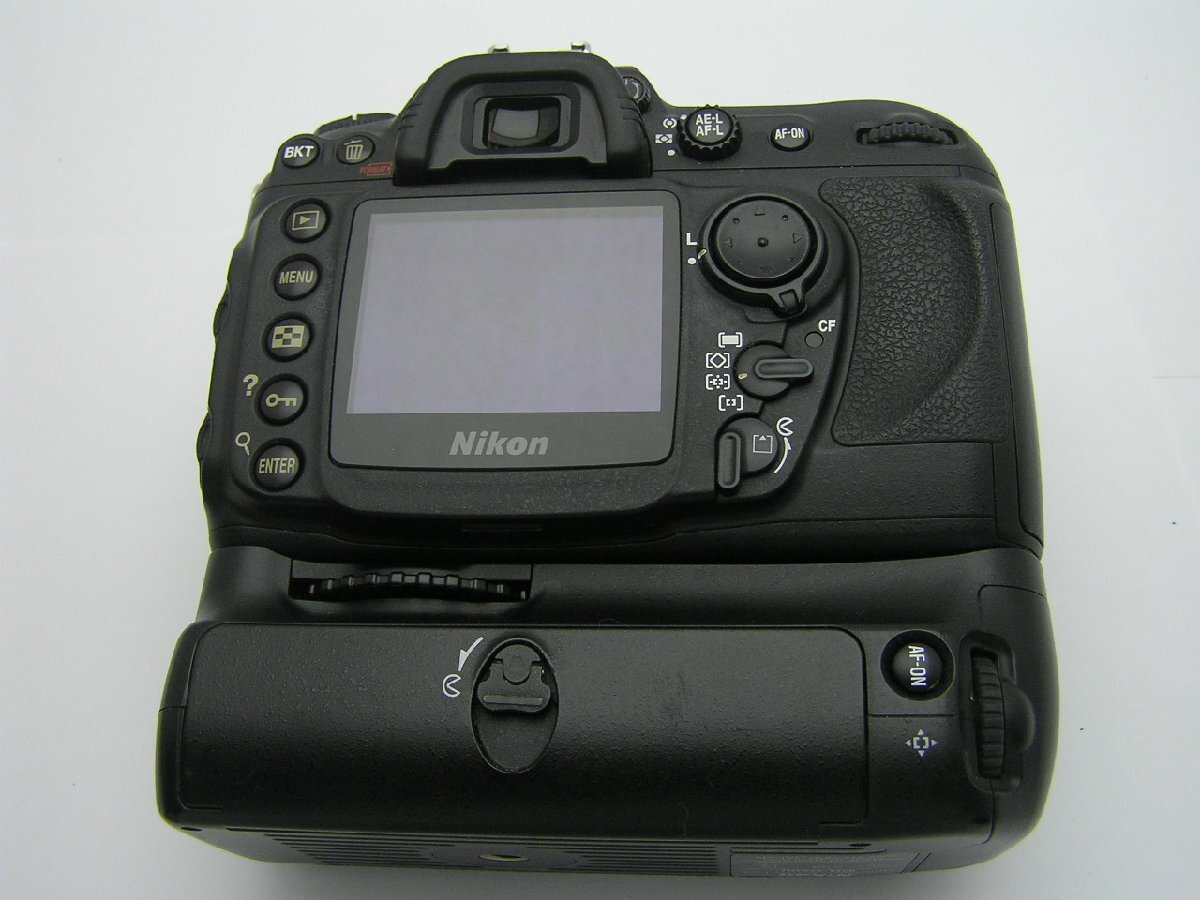 ★ハローカメラ★9738　Nikon D200.MB-D200付 Body ( No. 2069446 )1020万画素 【 付属品あり】動作品、現状　1円スタ－ト_画像5