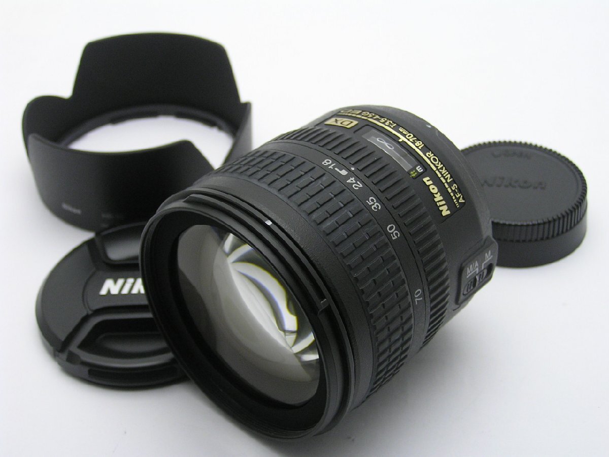 ★ハローカメラ★9803 Nikon DX AF-S NIKKOR ( 18-70mm F3.5-4.5G ED )フード付 　動作品、現状　1円スタ－ト　即決_画像1