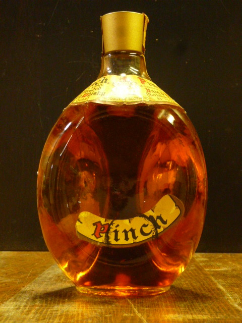 通関印残る「Pinch」ピンチ（Dimple）1970年代～ 4/5QUART 86°PROOF（760ml程 43度）ヘイグの上位グレンキンチー・ロッシー Pinch-0229-P_画像1