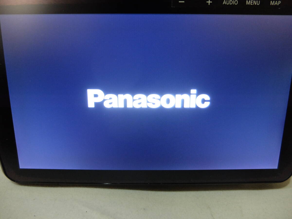 パナソニック Panasonic CN-F1XD フローティング 9インチ SDナビ 最新 2024年度版地図 Bluetooth・BD・DVD・SD録音・フルセグの画像2