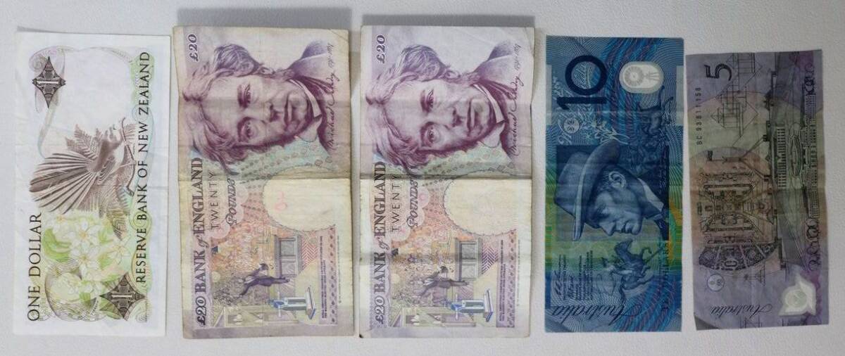 1円～ 【外国紙幣】カナダドル 49ドル イギリスポンド 40ポンド オーストラリアドル 15ドル ニュージーランドドル 1ドル _画像5