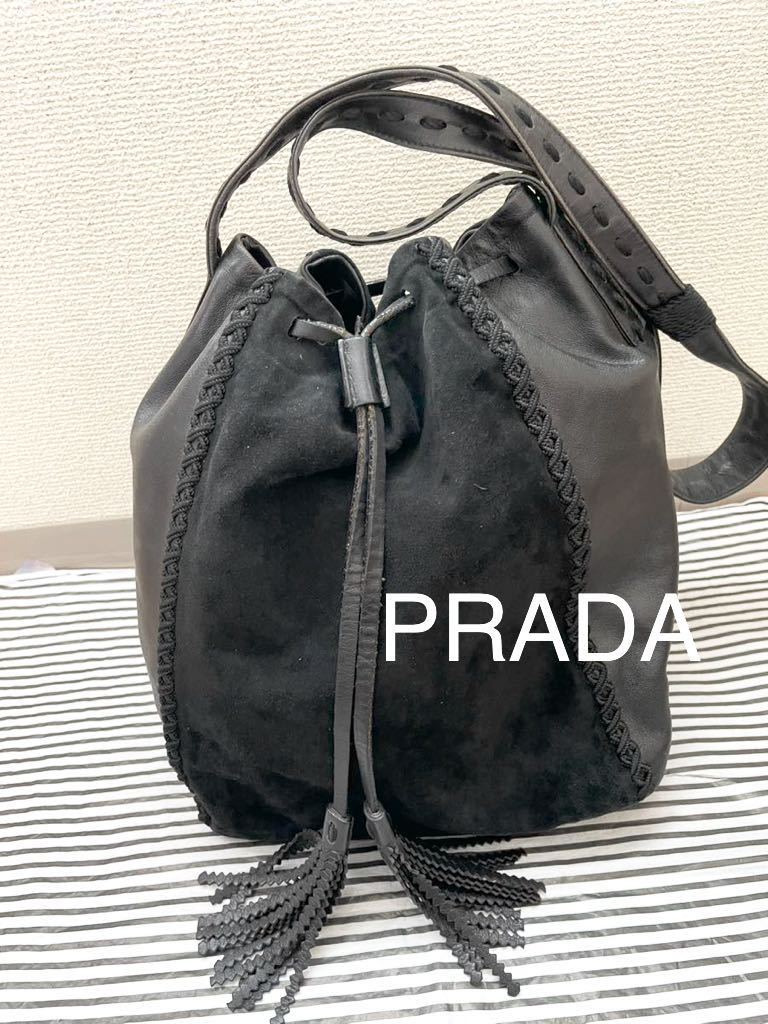 希少 激レア 奇跡の1品 PRADA プラダ ショルダーバッグ 本革 巾着 レザー 斜め掛け 黒 の画像1