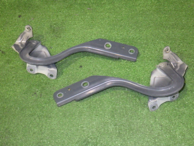  Suzuki Swift Sports ZC32S carbon bonnet hinge attaching [ control number 2050 RC9-401] used [ large commodity ]