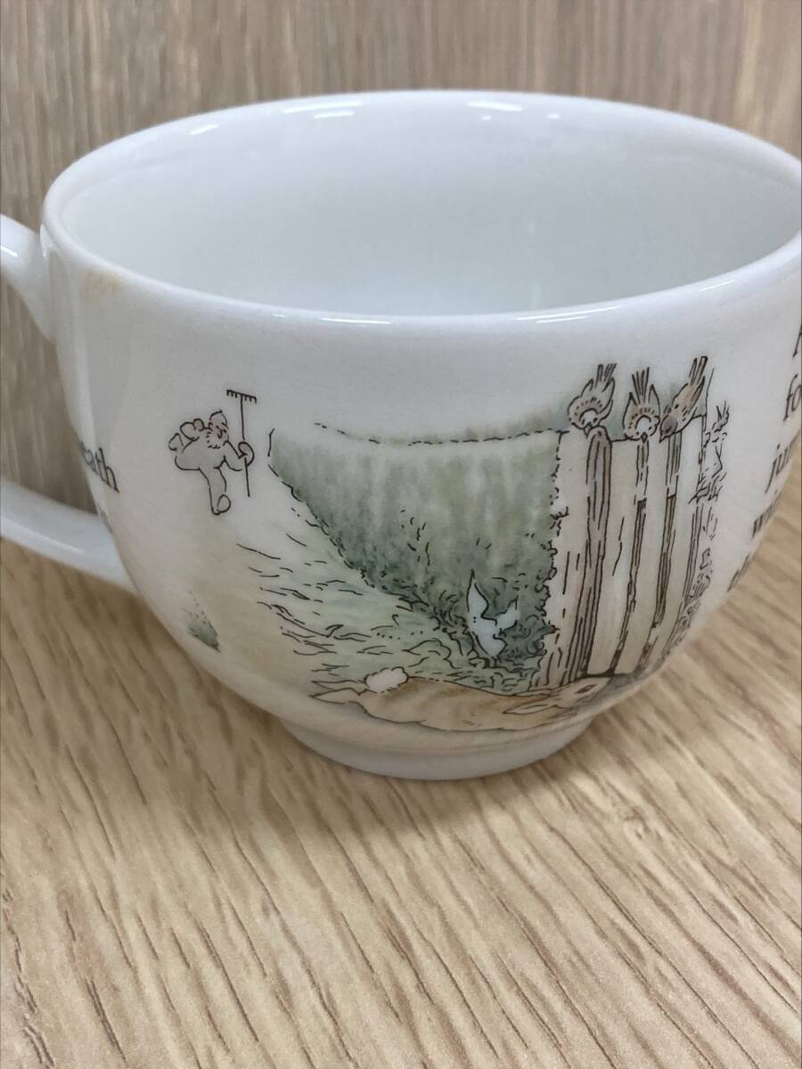 ＃10960【現状保管品】WEDGWOOD ウェッジウッド PETER RABBIT ピーターラビット 食器7個セット 海外食器 イギリス 家具 インテリア_画像10