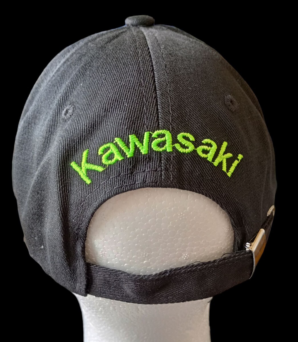 【新品】刺繍キャップ 帽子／kawasaki黒☆新品未使用☆男女兼用　格安出品　オシャレは頭から CAP 帽子 キャップ