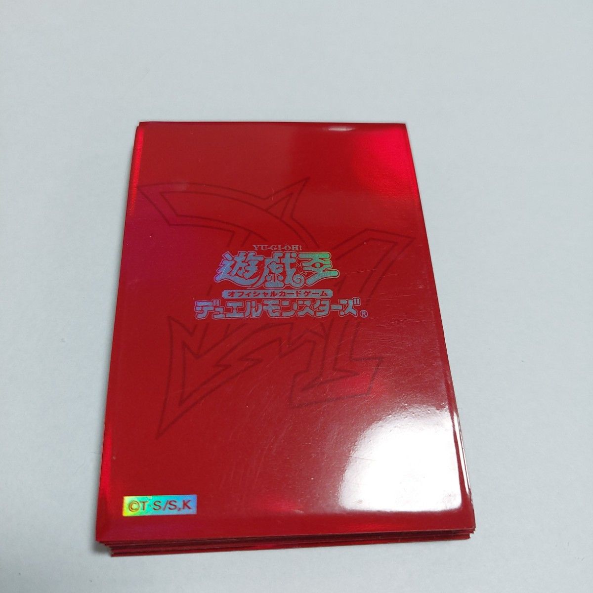 特別オファー 遊戯王 ホログラム オシリスレッド カードプロテクター スリーブ 遊戯王OCG デュエルモンスターズ