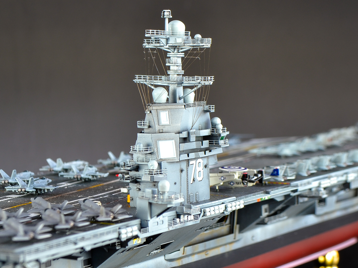 マジックファクトリー製1/700 CVN-78 USS ジェラルド・R・フォード フルディティールアップ完成品の画像6