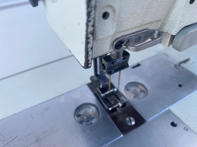 ★☆工業用ミシン ブラザー ２本針本縫針送りバック付き自動糸切りミシン     ＬＴ２−Ｂ８７２ー４０３☆★の画像7