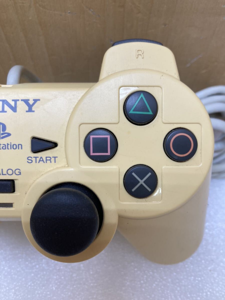 HY0101 アナログコントローラー　DUALSHOCK2　セラミック・ホワイト　デュアルショック2　SCPH-10010 現状品　0308_画像3