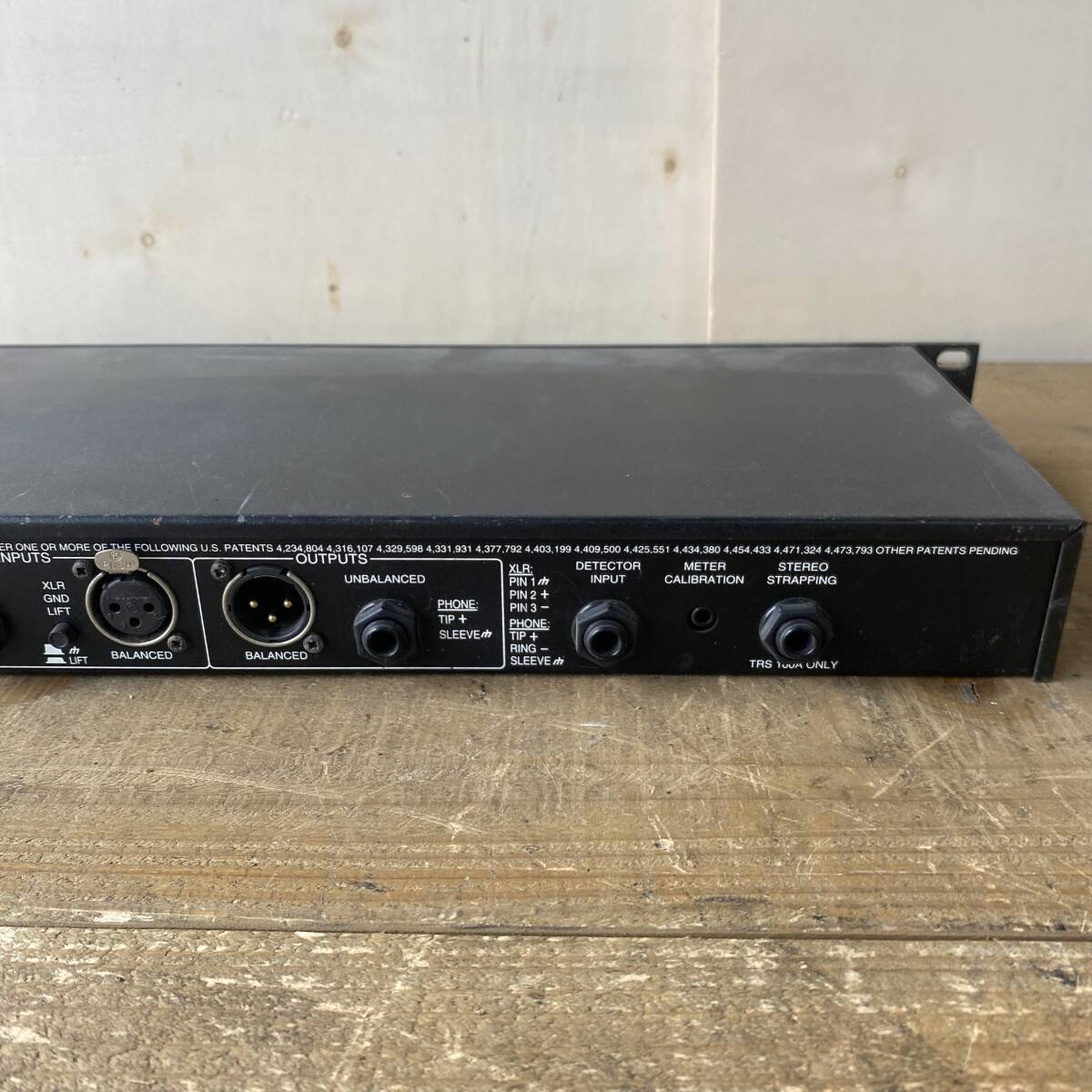 Ra349 dbx 160A コンプレッサー 中古品_画像7