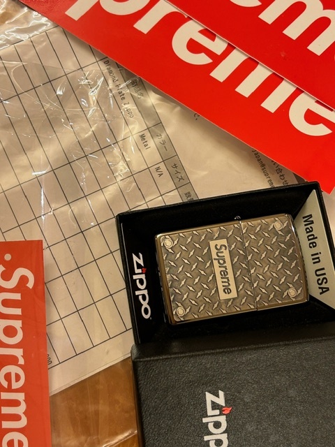 Supreme シュプリーム zippo ジッポー ダイヤモンド プレート Diamond Plate 新品 未使用 納品書 ステッカー タグ 19SS Zippo ボックスロゴ_画像2