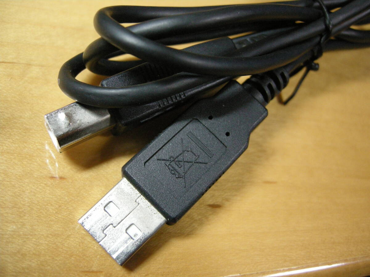 I-O DATA アイ・オー・デー器 USB 2.0/1.1 外付ハードディスク 1.0TB HDCA-U1.0CKC　中古動作品_画像5