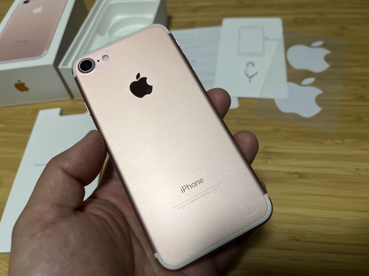 中古　iPhone7 128GB RoseGold ローズゴールド SIMフリー SIMロック解除済み アイフォーン7 画面割れなし 作動確認済み 進級 進学 お祝い_画像6