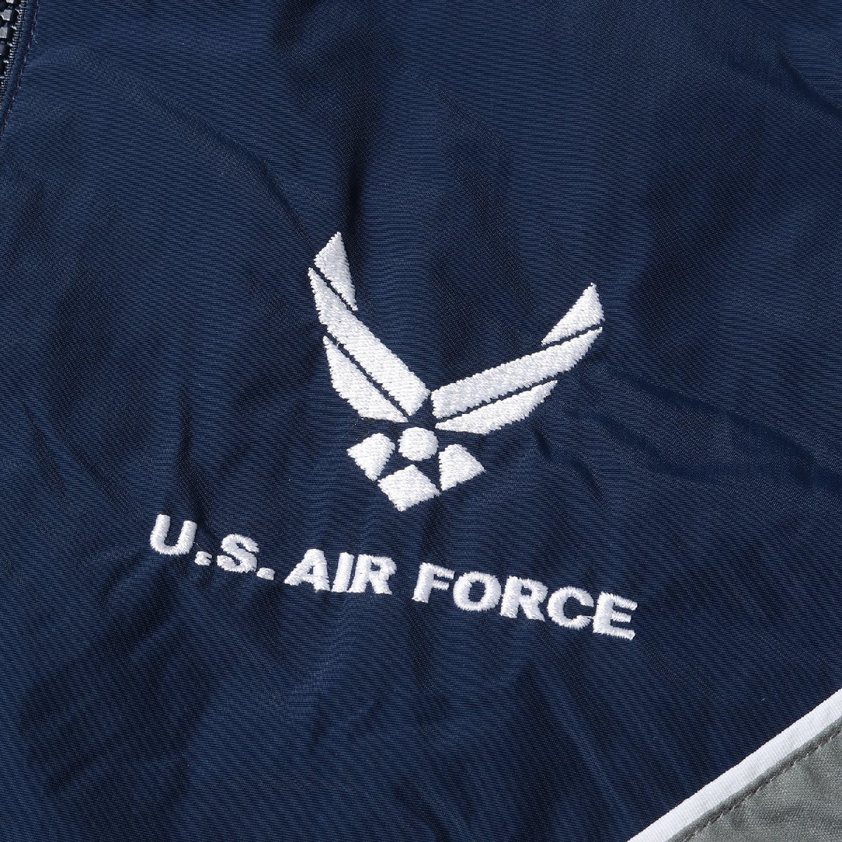 00s US AIR FORCE PTU トレーニング ナイロン ジャケット / 00年代 米軍実物 ミリタリー トレーニングウェア ネイビー 紺 LARGE - LONGの画像4