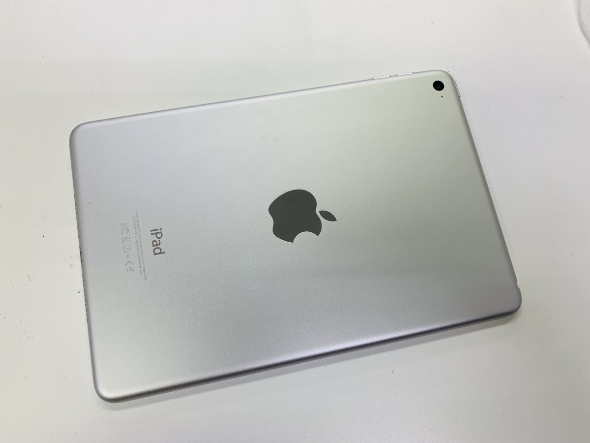 ★送料無料★ジャンク★WiFi★A1538 iPad mini 4 64GB★シルバー★0926000969★SYS★03/29の画像2