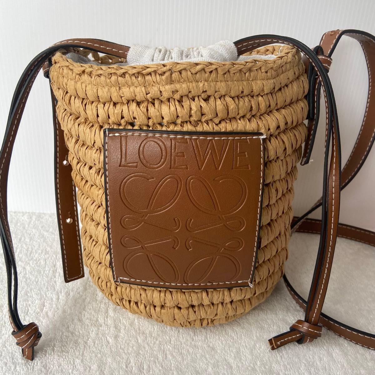 LOEWE ロエベ かごバッグ ショルダーバッグ 編み込み ノベルティ LOEWE ロエベ かごバッグ ショルダーバッグ 編み込み ノベルティ