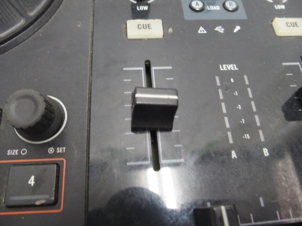 ☆Traktor Kontrol S2 Native Instruments DJシステム 2デッキ NI ジャンク_画像2