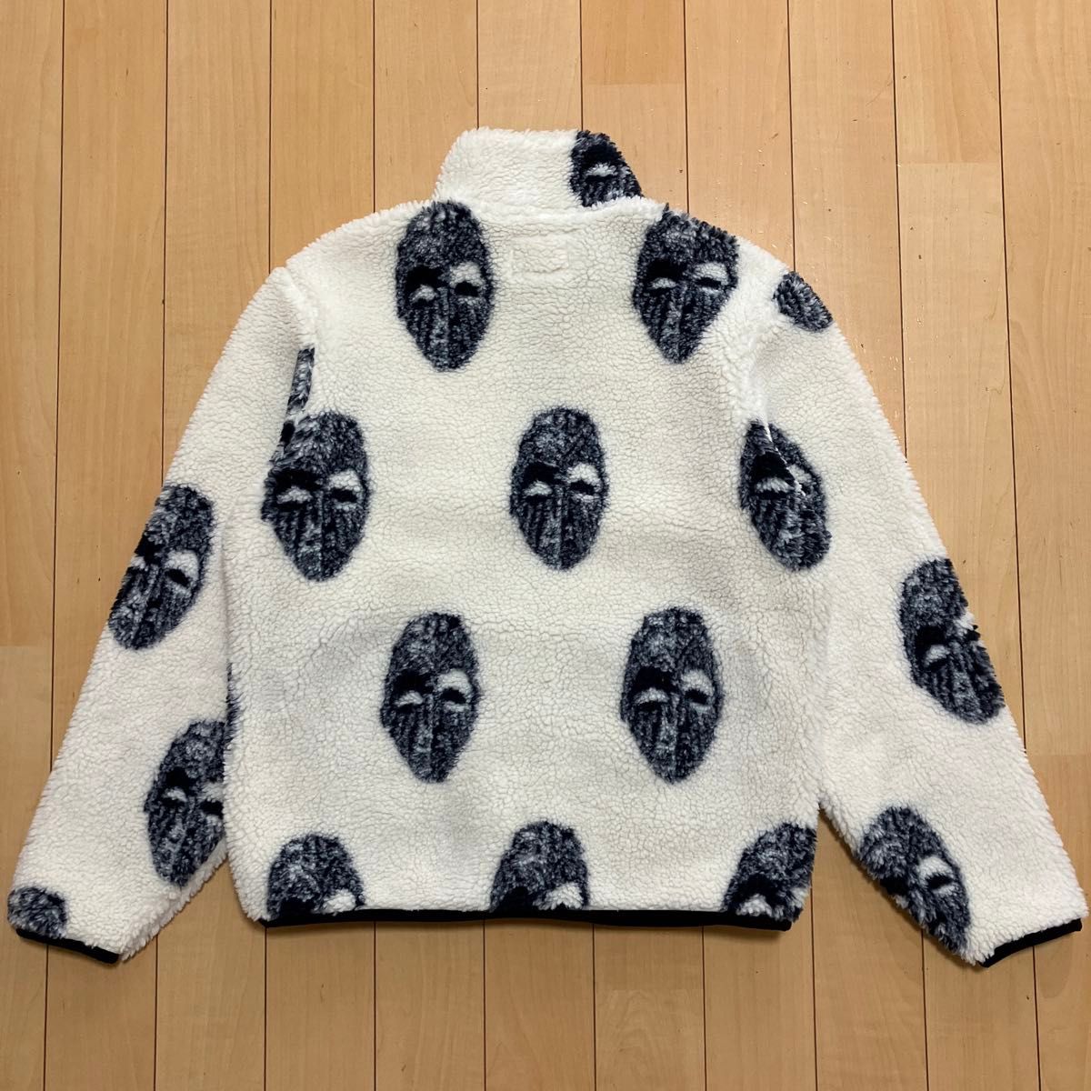 stussy ステューシー ボアジャケット 総柄 Mサイズ ホワイト stussy ステューシー ボアジャケット 総柄 Mサイズ ホワイト