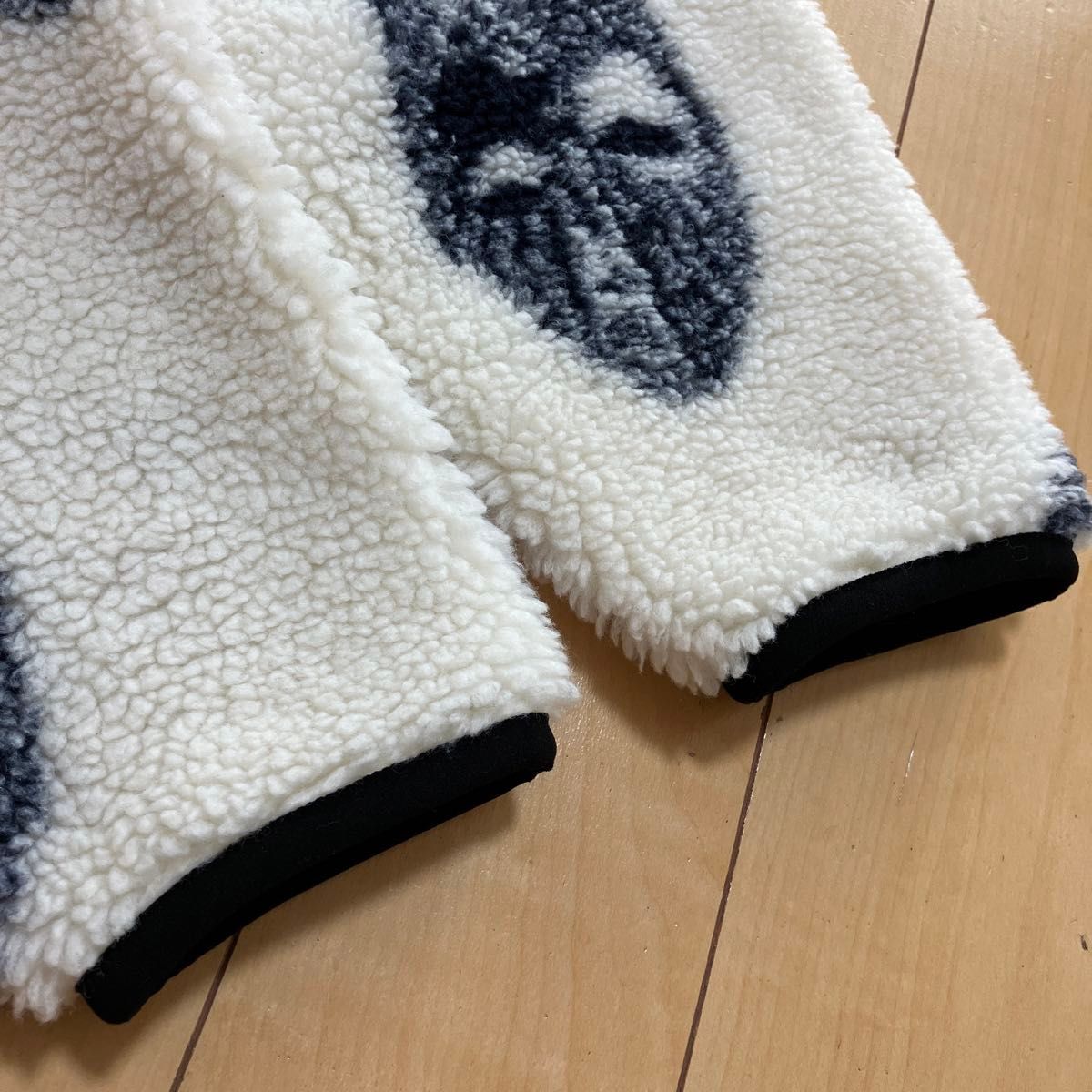 stussy ステューシー ボアジャケット 総柄 Mサイズ ホワイト stussy ステューシー ボアジャケット 総柄 Mサイズ ホワイト
