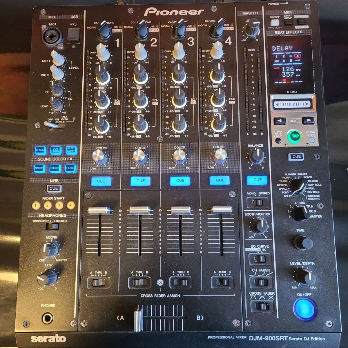  снят с производства DJM-900 SRT Serato DJ Edition Pioneer DJ Mixer миксер 2015 год производства Pioneer DJ