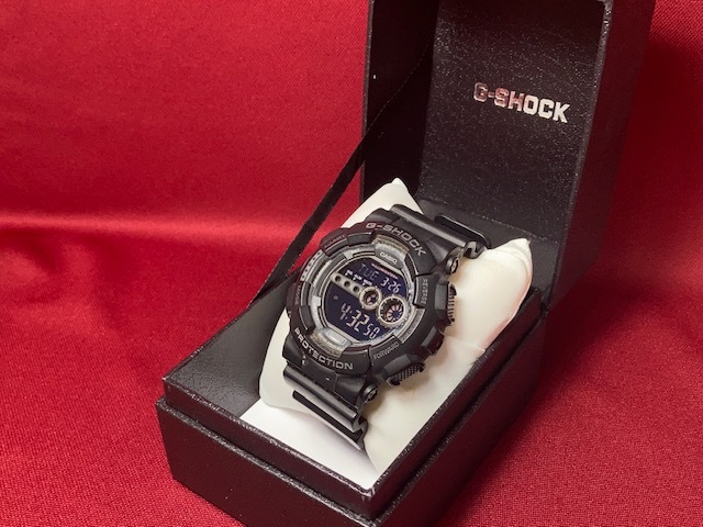 ※22988 CASIO G-SHOCK GD-100 腕時計 メンズ クォーツ デジタル カシオ 個人保管_画像1