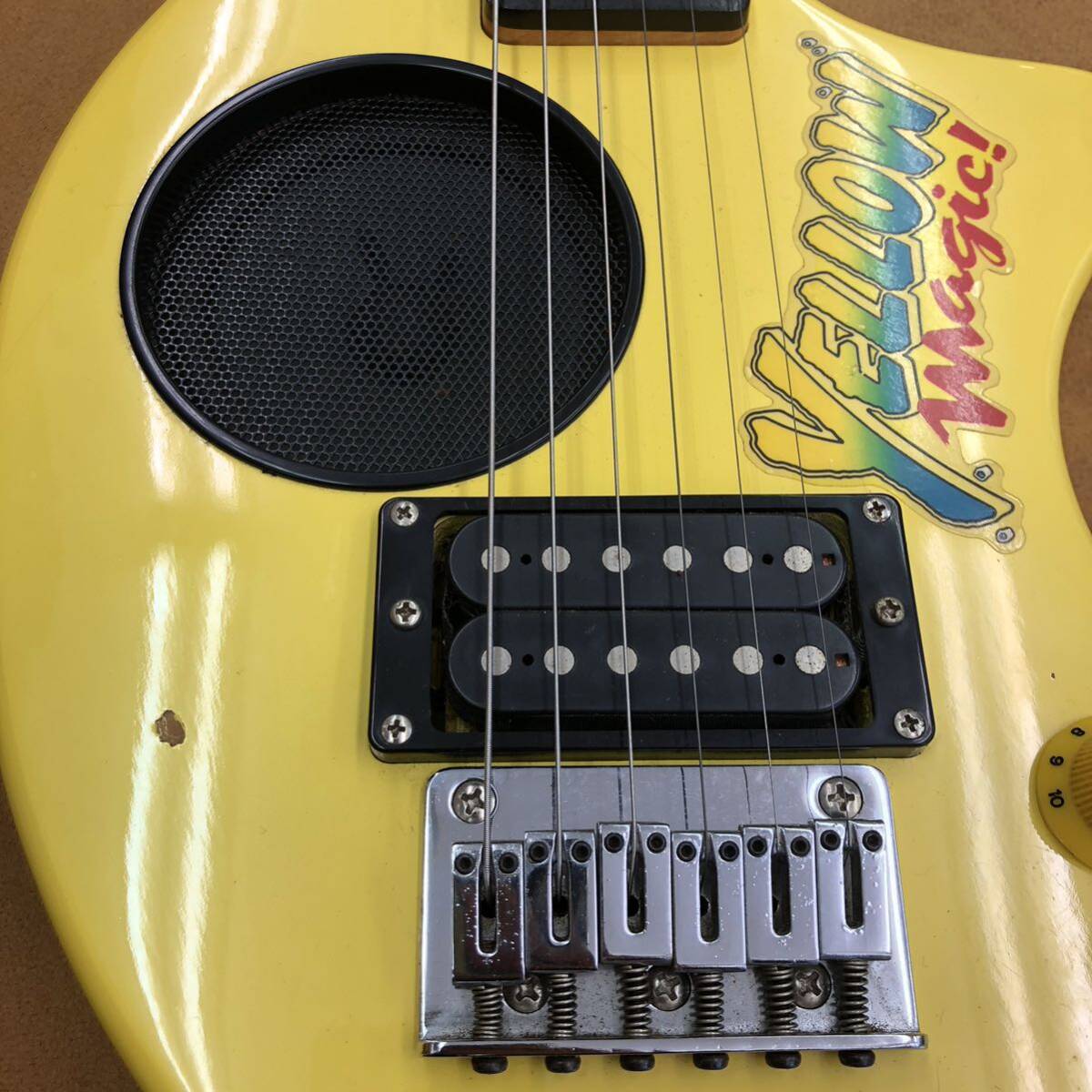 531 FERNANDES フェルナンデス アンプ内蔵タイプミニエレキギター ZO-3 イエロー ゾウさんギター の画像3