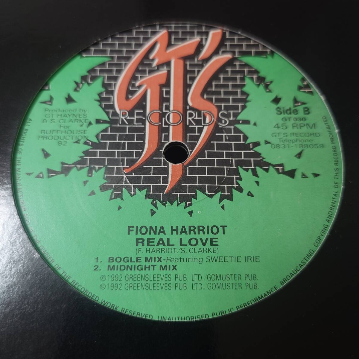 Fiona Harriot - Real Love / Sweetie Irie // GT'S Records 12inch / Lovers_画像2