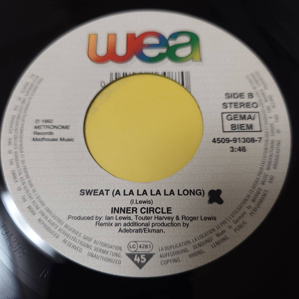 Inner Circle - Rock With You (Remix) / Sweat (A La La La La Long) // Island Records 7inch / Reggae Pop_画像4